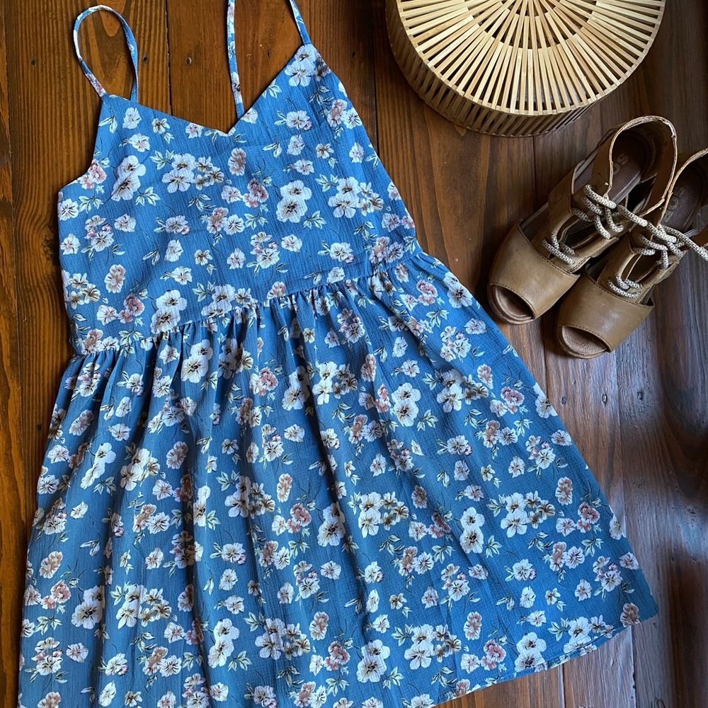 Women’s Blue Floral Print Dress